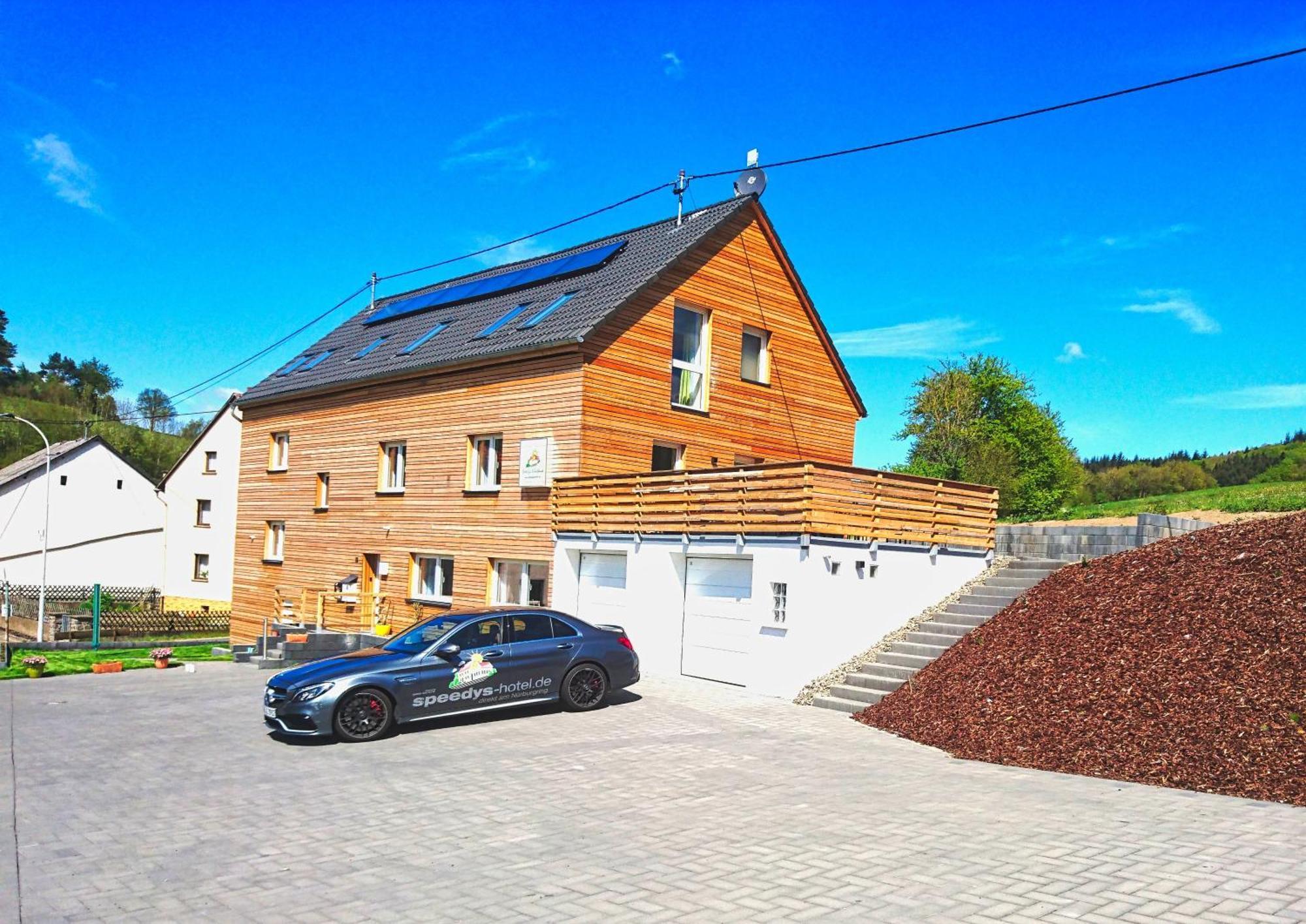 Apartamento Speedys Gästehaus am Brünnchen Herresbach Exterior foto